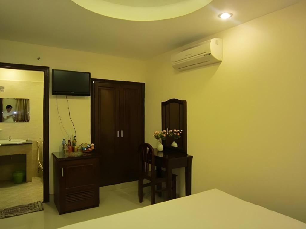 Nui Thanh Hotel Bandar Ho Chi Minh Luaran gambar